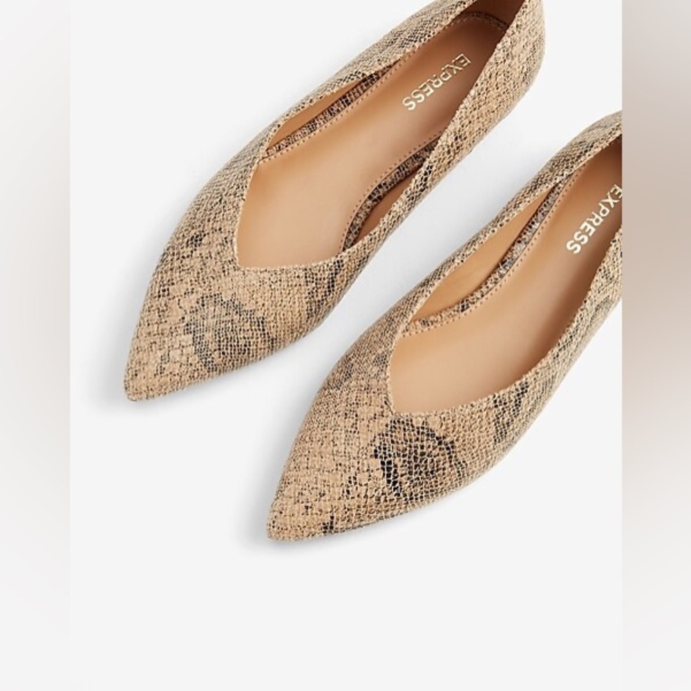 Women’s ballet flat in snakeskin